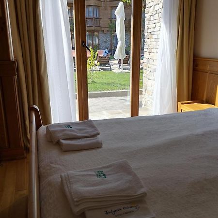 Pirin Golf - Nirvana, Studios&Spa Razlog Ngoại thất bức ảnh